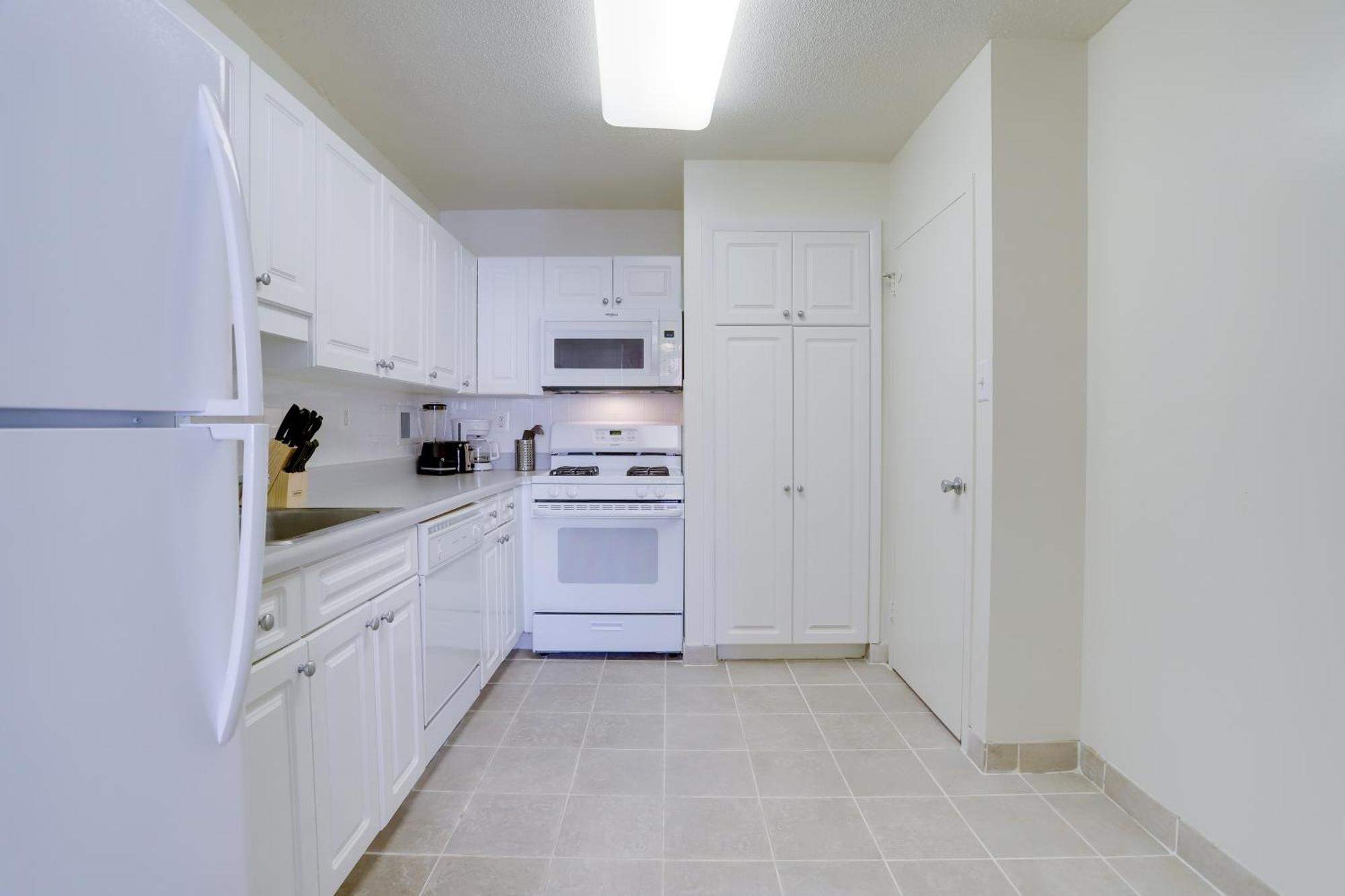 Beautiful 2Br Apartment At Crystal City With Gym Arlington Kültér fotó