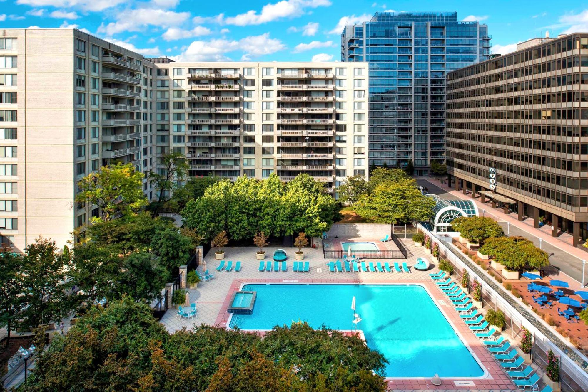 Beautiful 2Br Apartment At Crystal City With Gym Arlington Kültér fotó